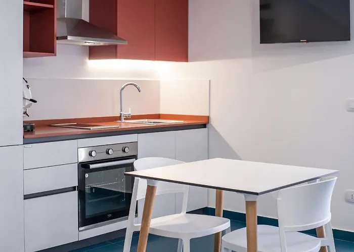 Egida Mediterranee بيت ضيافة فافينانا